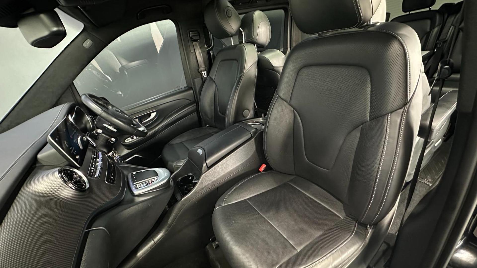 2020 MERCEDES-BENZ V-CLASS V300d avantgarde amg line