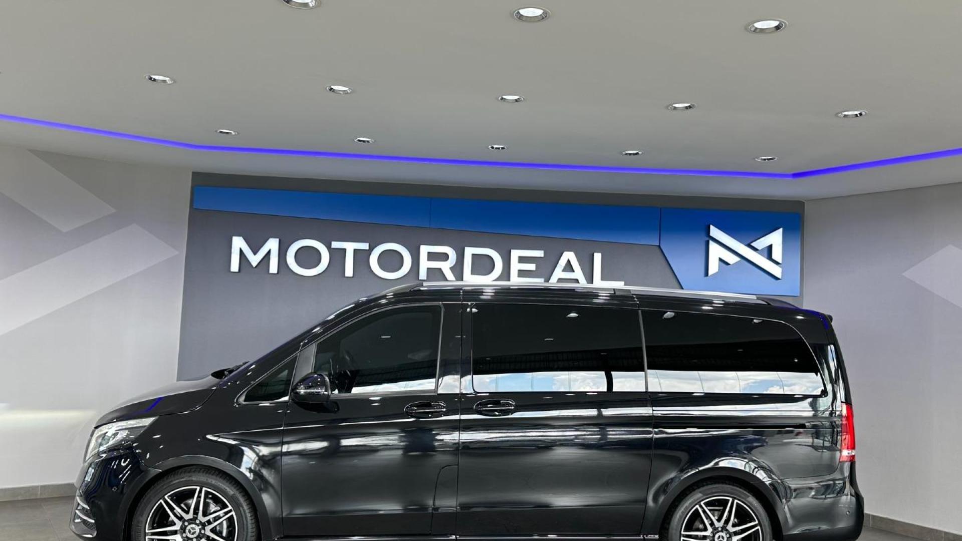 2020 MERCEDES-BENZ V-CLASS V300d avantgarde amg line