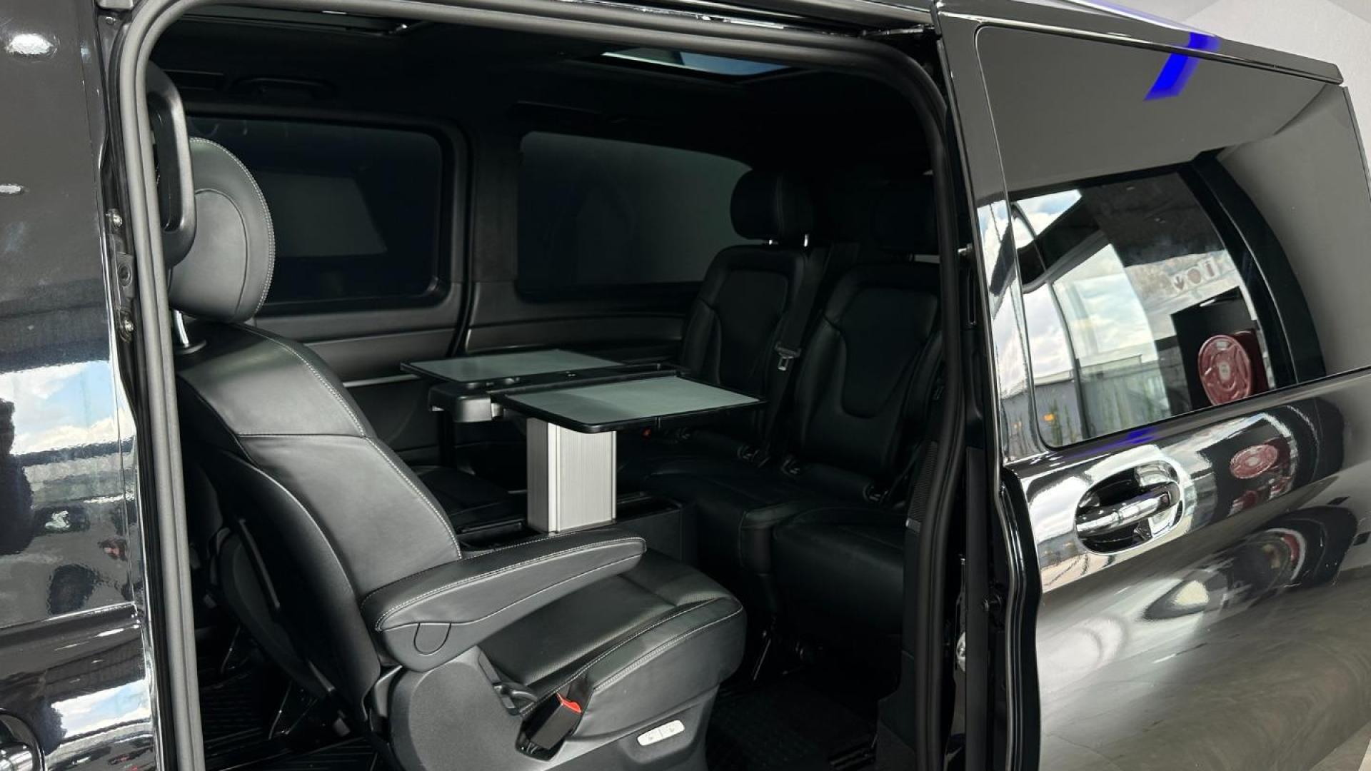 2020 MERCEDES-BENZ V-CLASS V300d avantgarde amg line