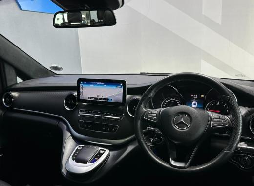 2020 MERCEDES-BENZ V-CLASS V300d avantgarde amg line